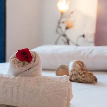 Apartment Dreams - Katelios,santa Barbara