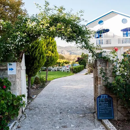 Apartment Dreams - Katelios,santa Barbara