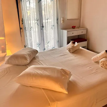 Dreams - Katelios,santa Barbara Lägenhet